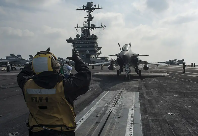 Photos Of French Rafale Fighters Operating From US Aircraft Carrier 4