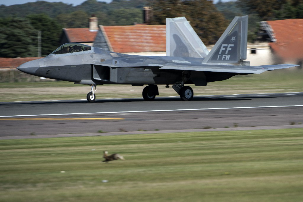 Bet You Didn't Know These 10 Facts About The F-22 Raptor 9
