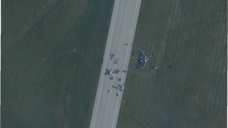 None Injured From The B-2 Bomber Crash In Missouri