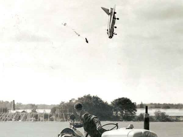 The Backstory Of A Famous Photograph Of An Ejection From A RAF Lightning Interceptor
