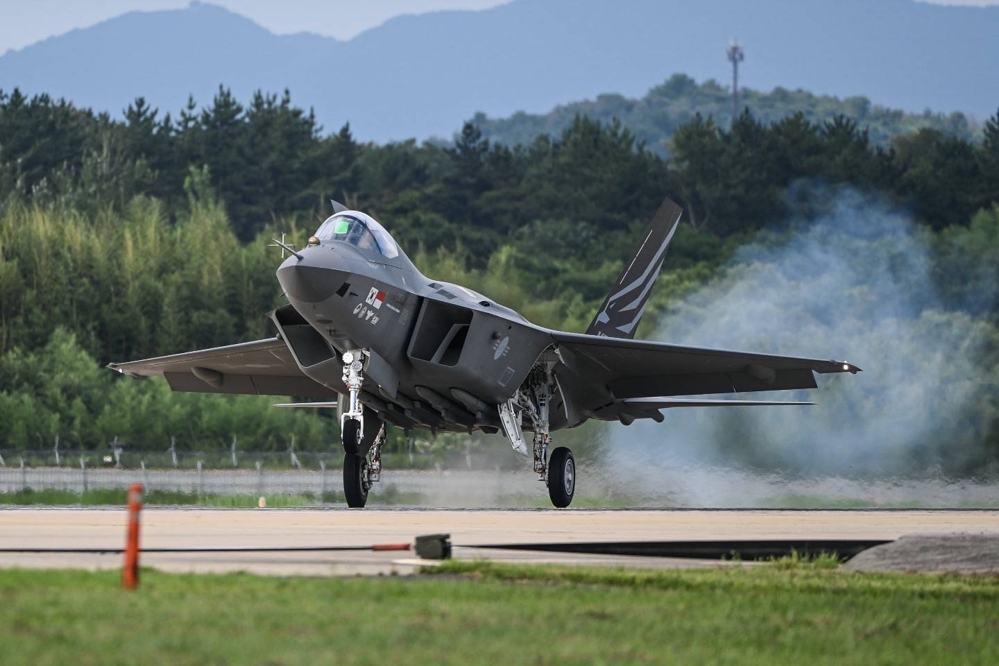 Meet The New South Korean KF-21 “Borame” Fighter: Cheaper Than The F-35?