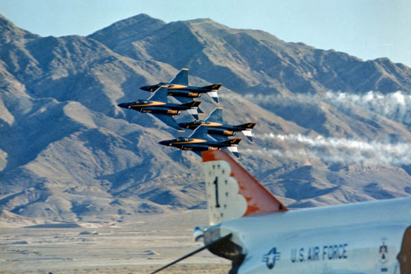 f-4 phantom used by blue angels for flight demonstration